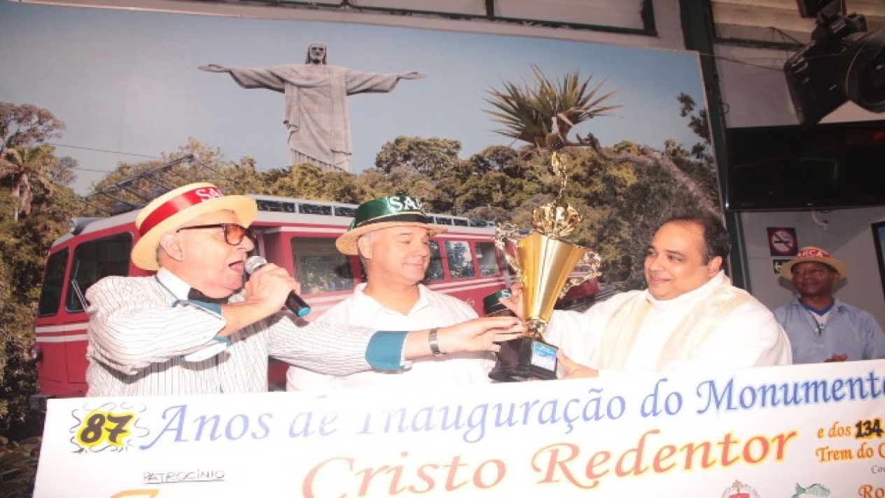 87 Anos Do Cristo (4)